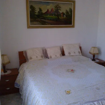 Bed & Breakfast Paradiso 3*